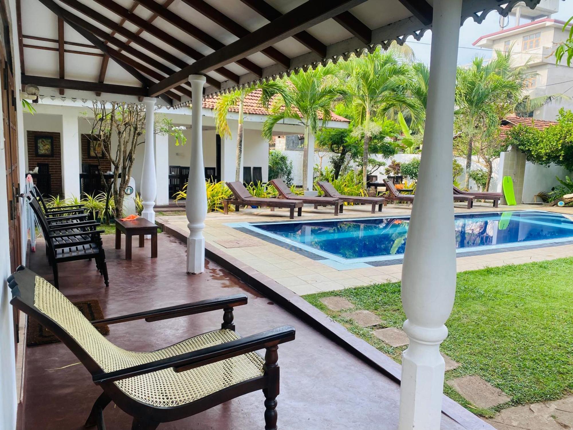 Sujeewani Villa Negombo Dış mekan fotoğraf